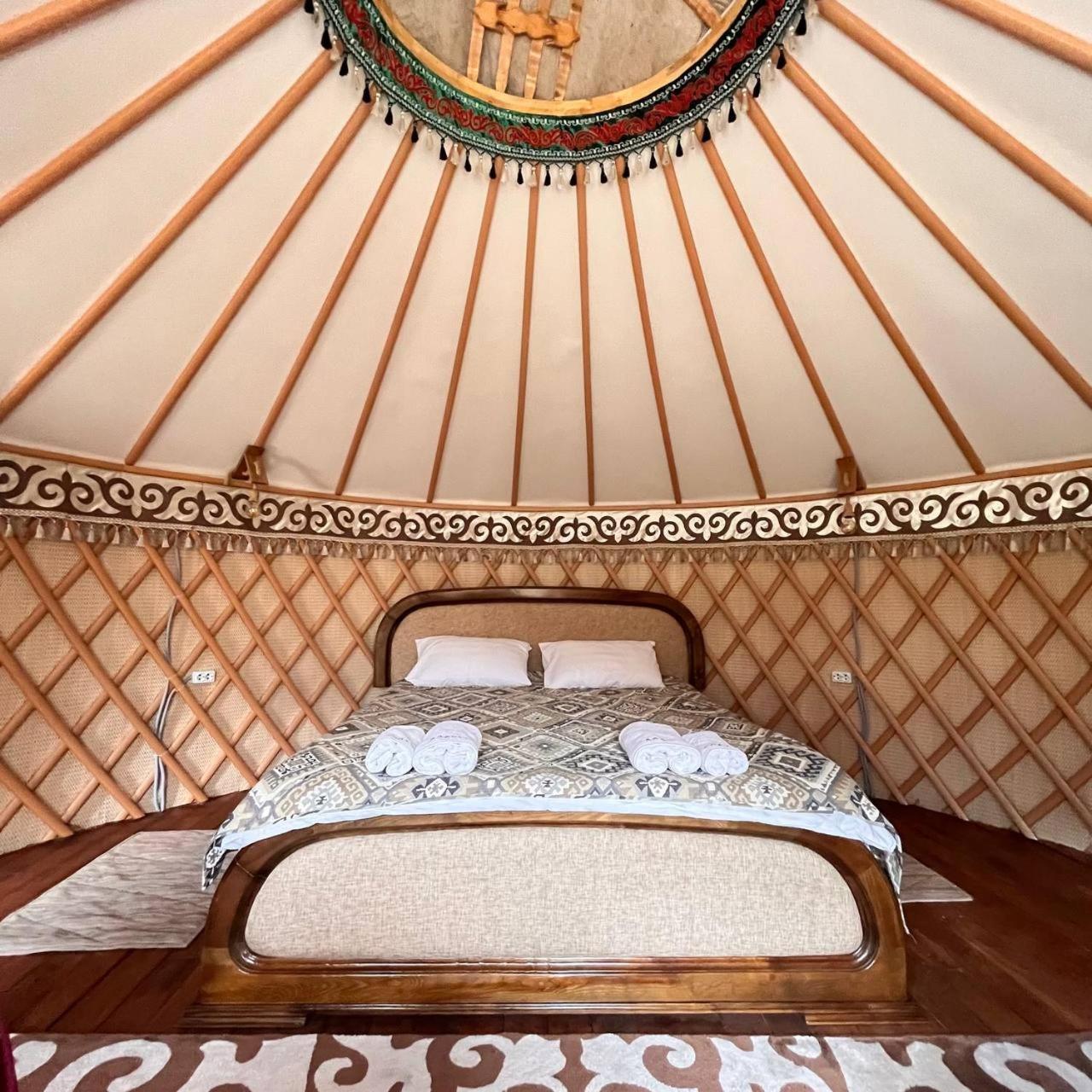 Ethno Complex Ala Kuch Hotel Kaindy Екстериор снимка