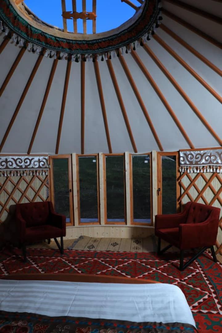 Ethno Complex Ala Kuch Hotel Kaindy Екстериор снимка