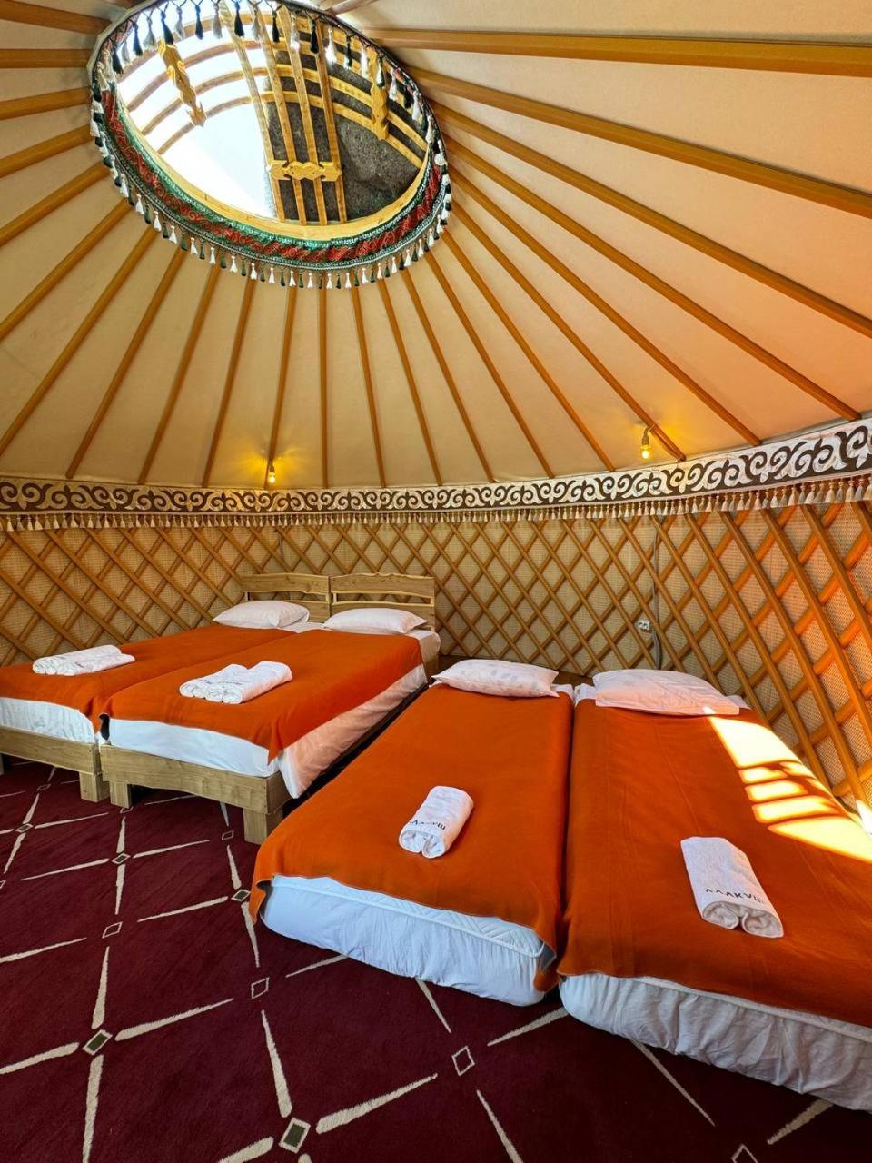 Ethno Complex Ala Kuch Hotel Kaindy Екстериор снимка