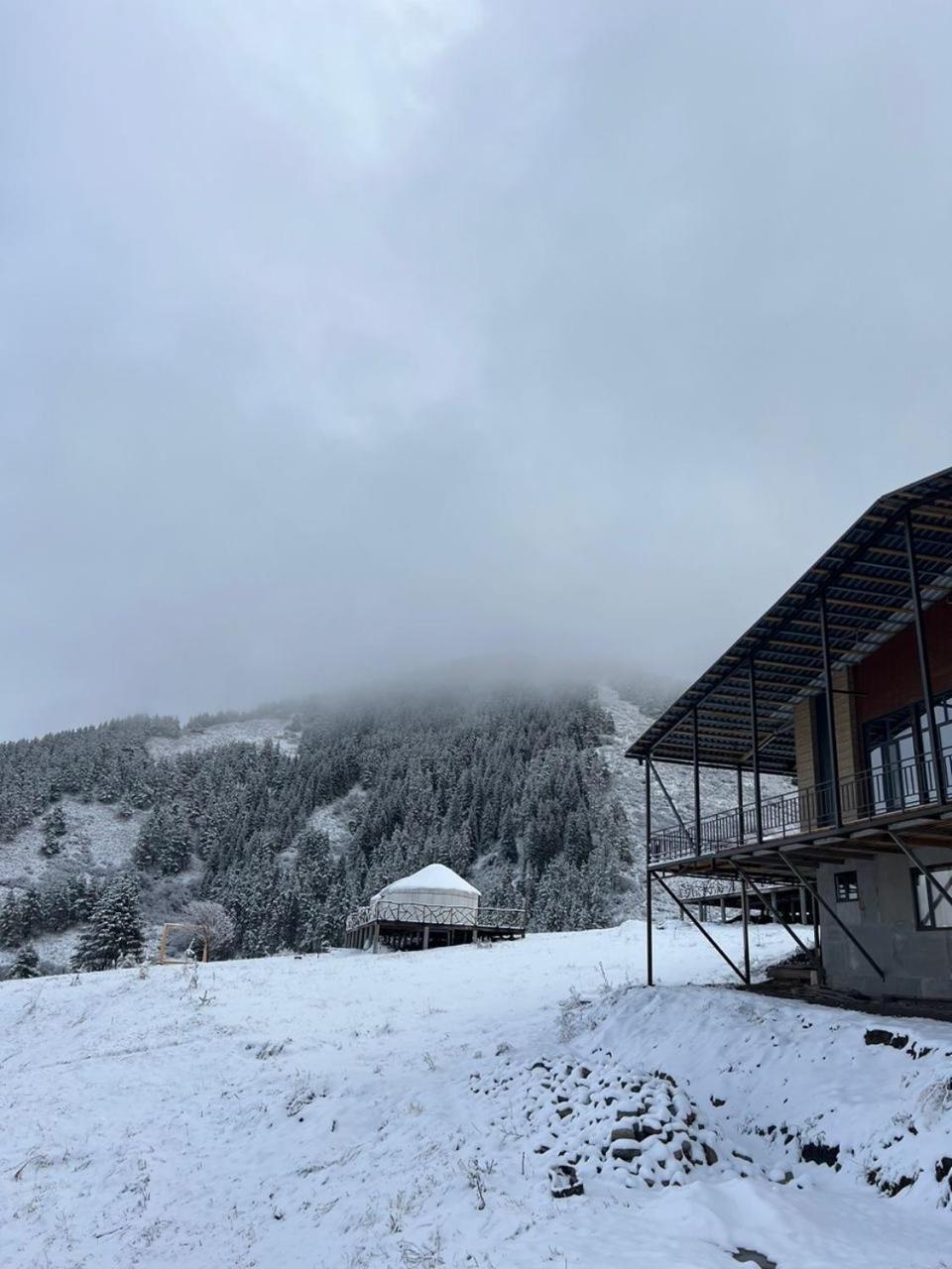 Ethno Complex Ala Kuch Hotel Kaindy Екстериор снимка